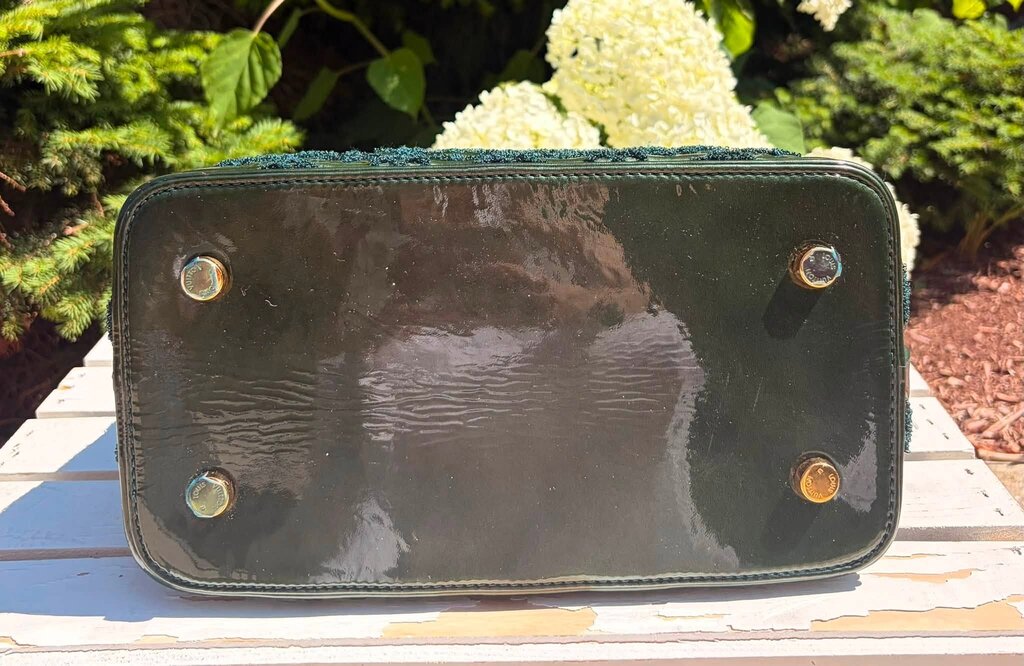 Louis Vuitton Green Monogram Fascination Enamel Lockit Bag