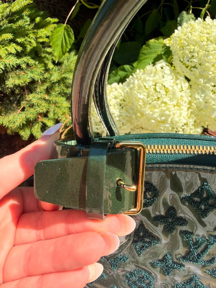 Louis Vuitton Green Monogram Fascination Enamel Lockit Bag
