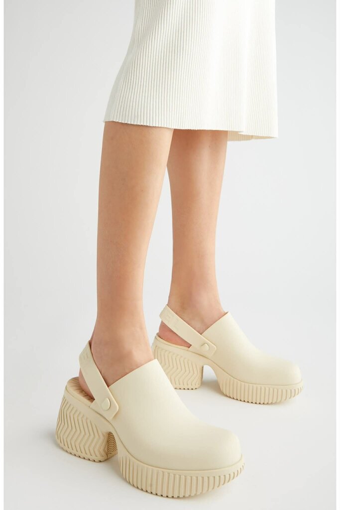 Sorel Streetworks Platform Clogs- Size 10
