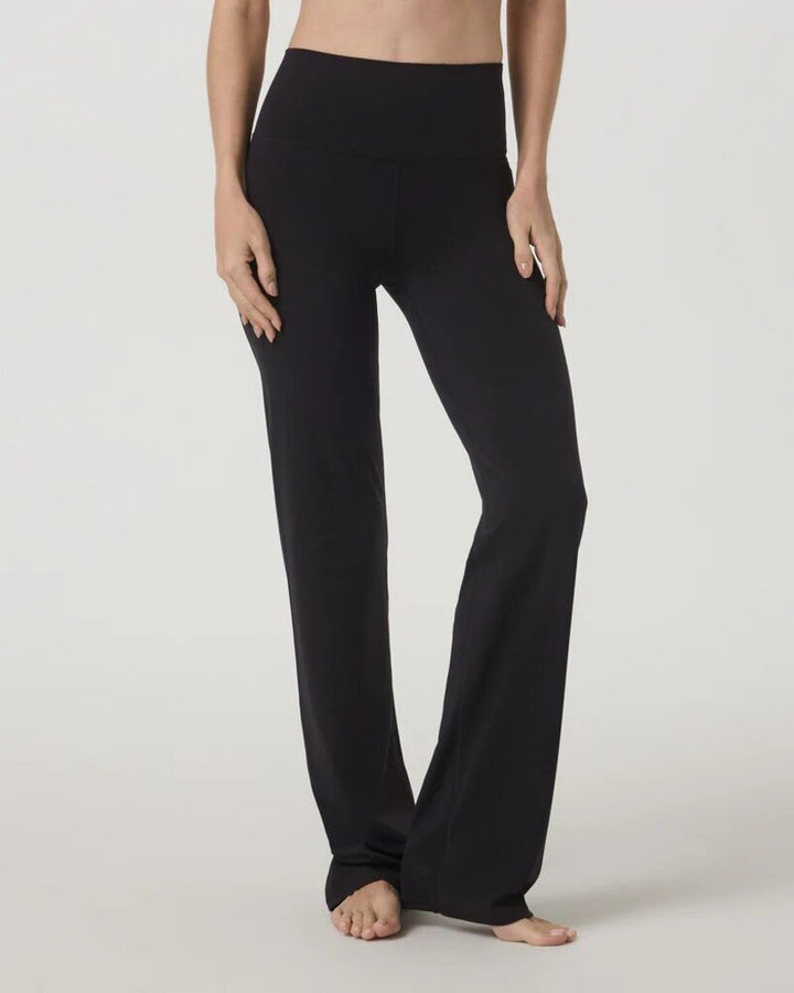 Vuori NWT All The Feels Straight Leg Leggings - Size Small (Retails for $118)