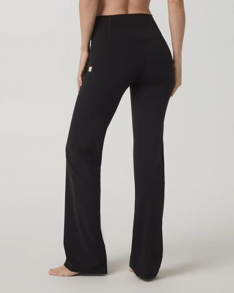 Vuori NWT All The Feels Straight Leg Leggings - Size Small (Retails for $118)