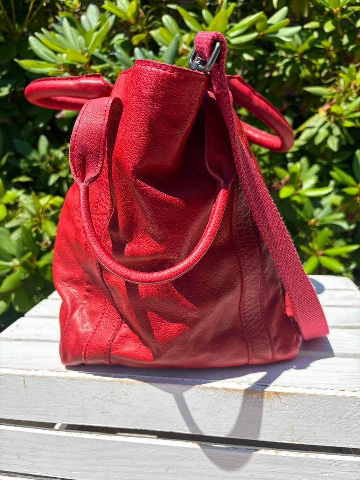 Free People Leslie Leather Tote in Ripe Tomato