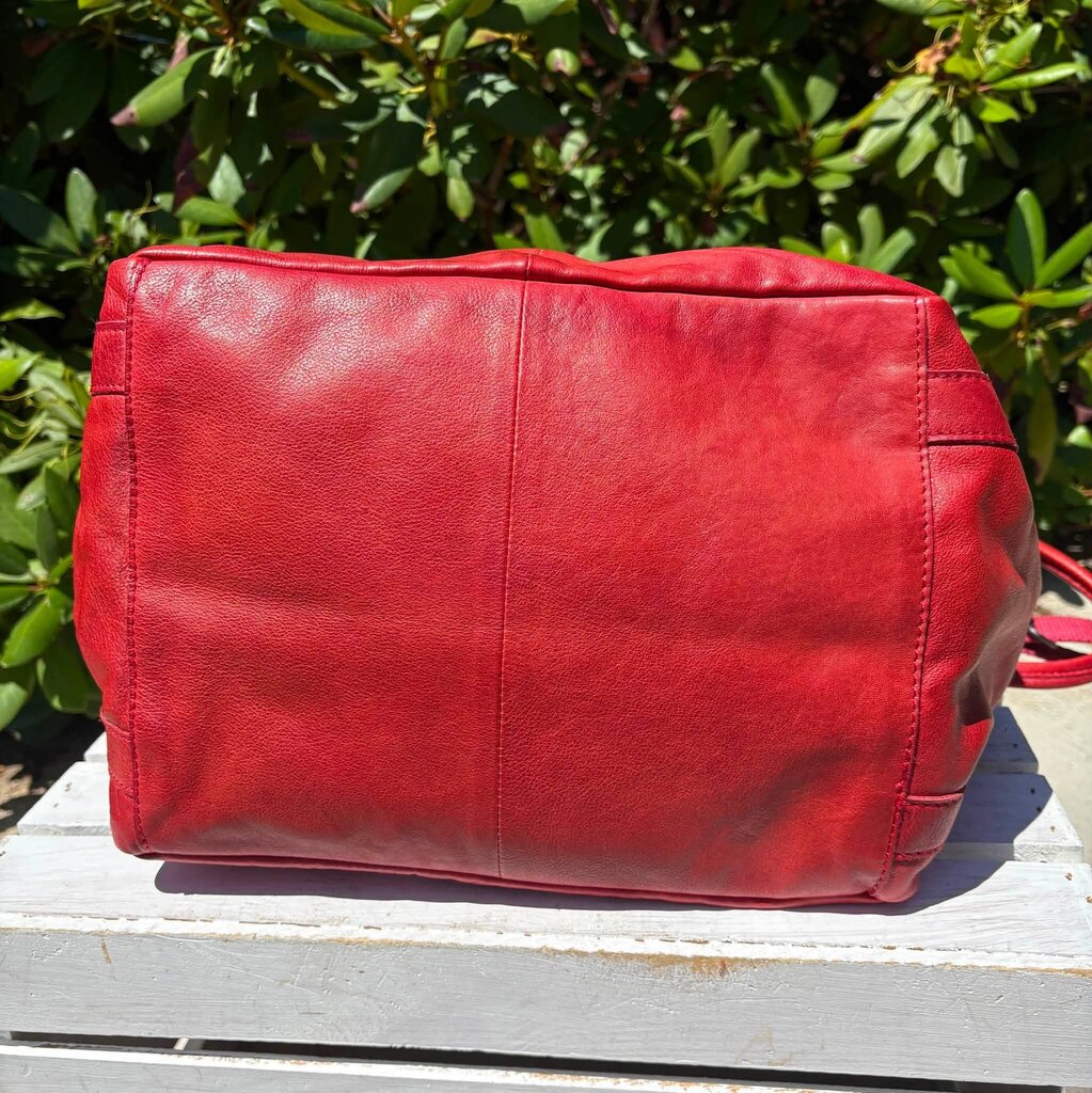 Free People Leslie Leather Tote in Ripe Tomato