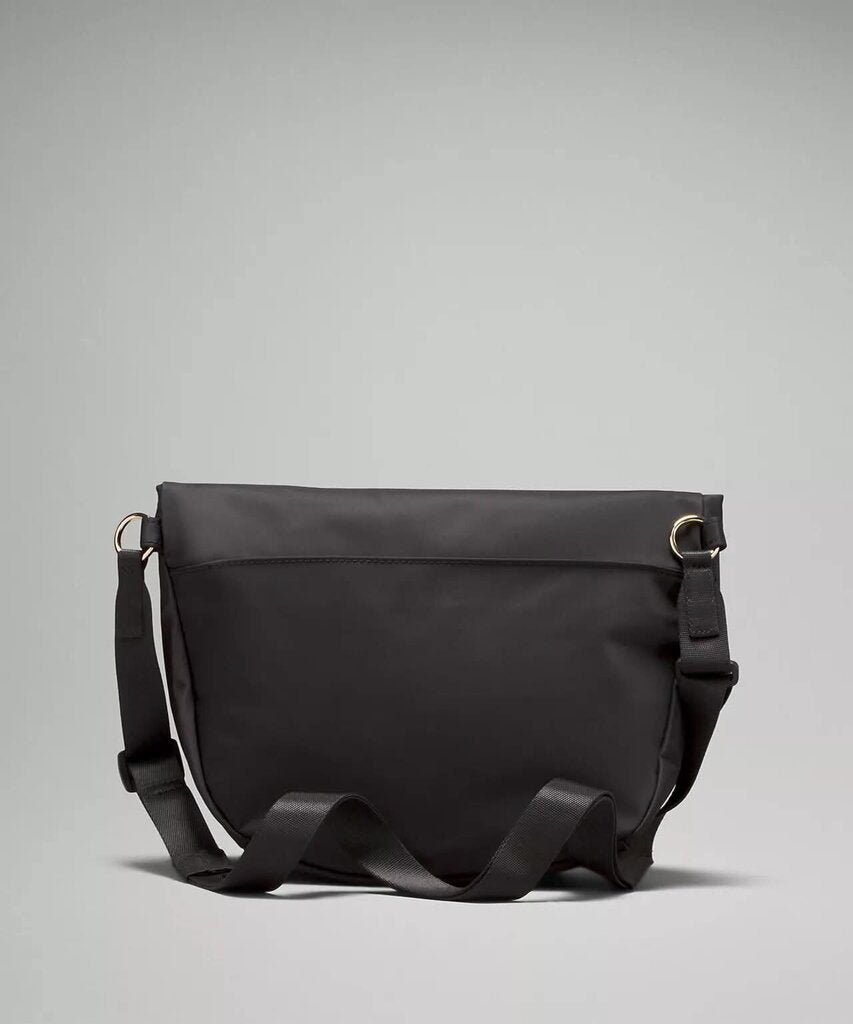 Lululemon All Night Festival Bag 5L