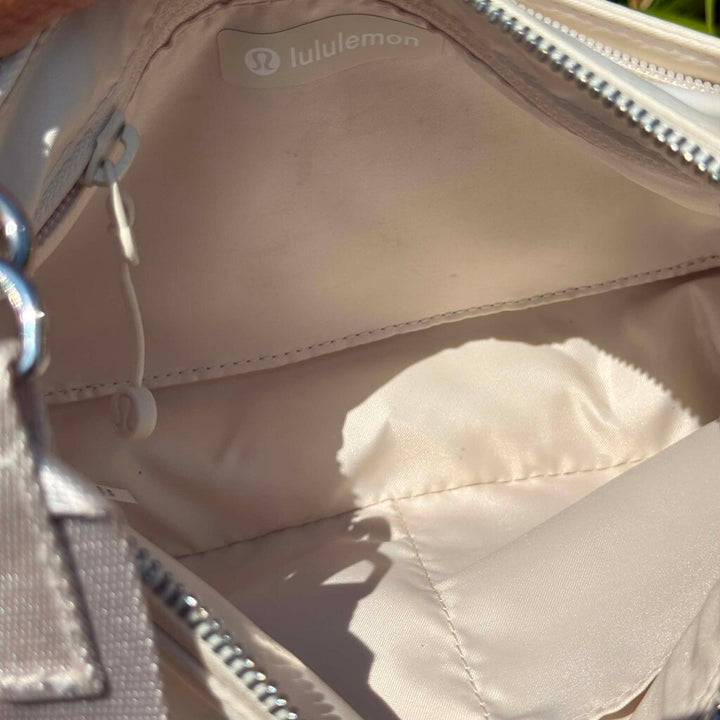 Lululemon City Essentials Small Shoulder Bag 3L