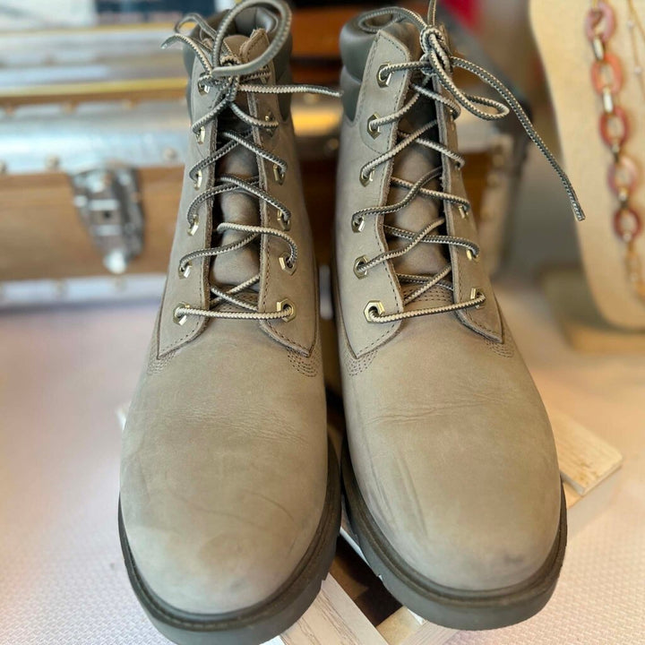 Timberland Linden Woods 6 inch Boots - Size 10
