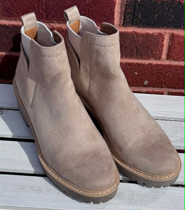 Dolce Vita Rielle Lug Hiker Ankle Boots - Size 7