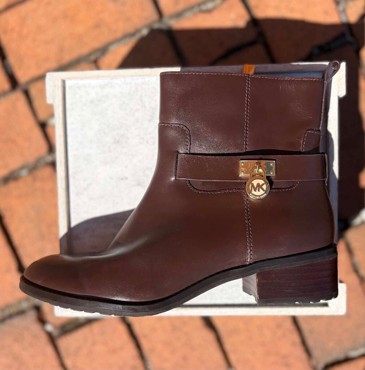 Michael Kors Ryan Leather Ankle Boots - Size 8.5