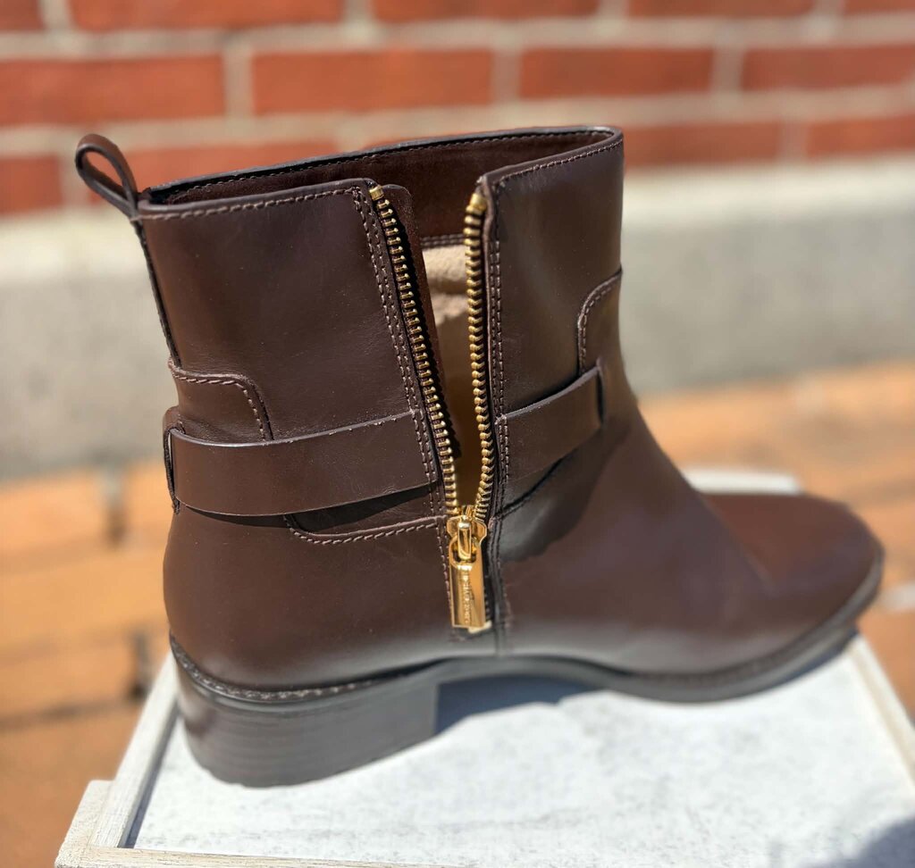 Michael Kors Ryan Leather Ankle Boots - Size 8.5