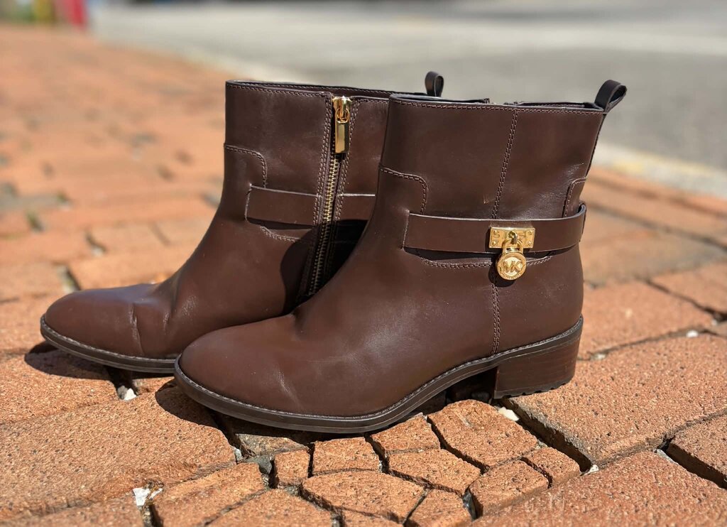Michael Kors Ryan Leather Ankle Boots - Size 8.5