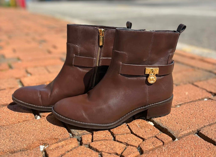 Michael Kors Ryan Leather Ankle Boots - Size 8.5