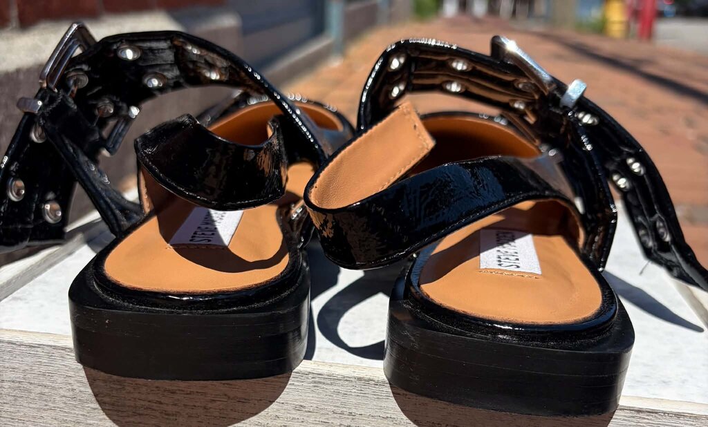 Steve Madden Graya Flats - Size 7.5