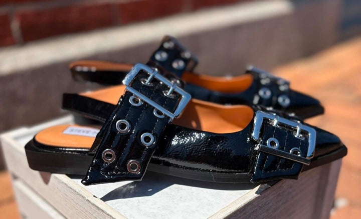 Steve Madden Graya Flats - Size 7.5