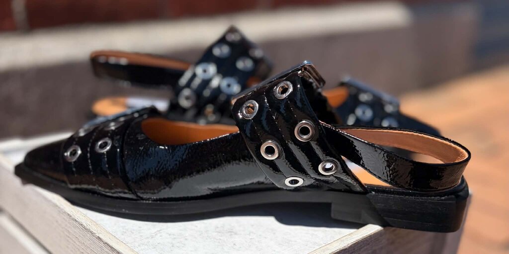 Steve Madden Graya Flats - Size 7.5