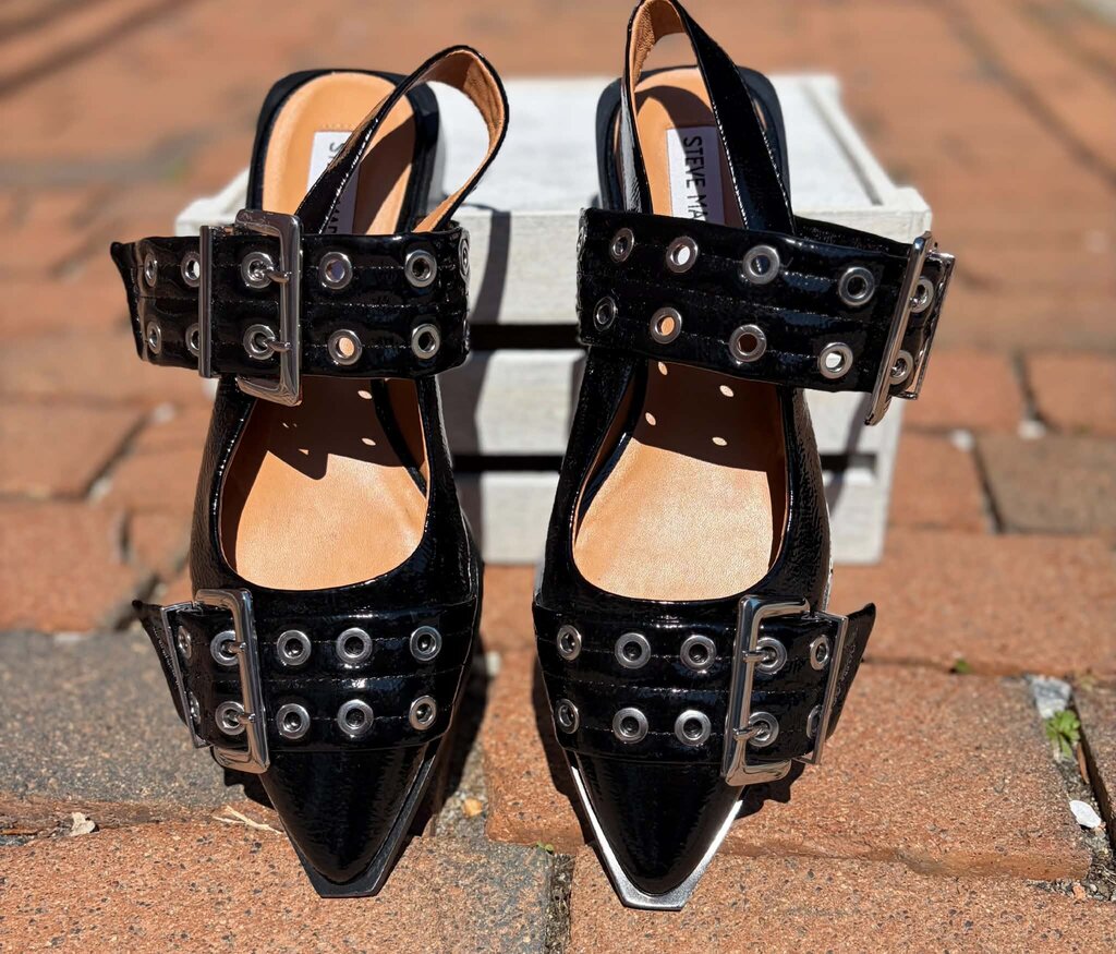Steve Madden Graya Flats - Size 7.5