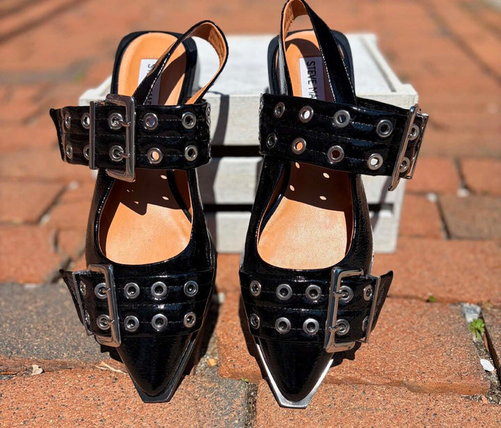 Steve Madden Graya Flats - Size 7.5