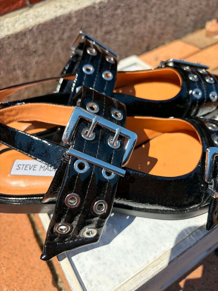 Steve Madden Graya Flats - Size 7.5