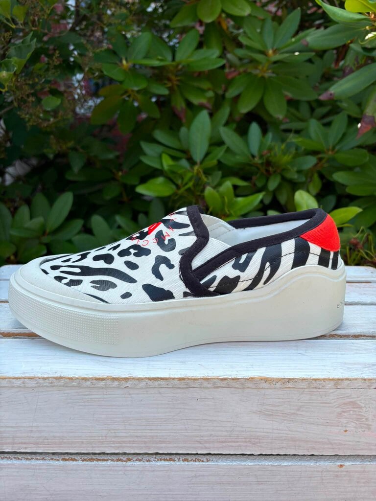 Stella McCartney X Adidas Court Slip-On Sneakers - Size 7