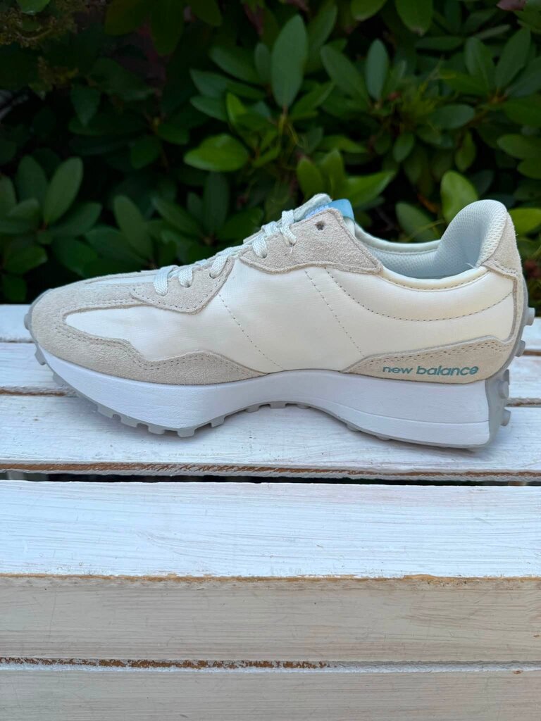 New Balance 327 Sneakers In Sea Salt Ocean Haze - Size 7.5