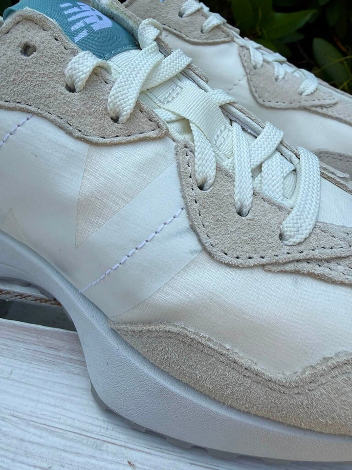 New Balance 327 Sneakers In Sea Salt Ocean Haze - Size 7.5