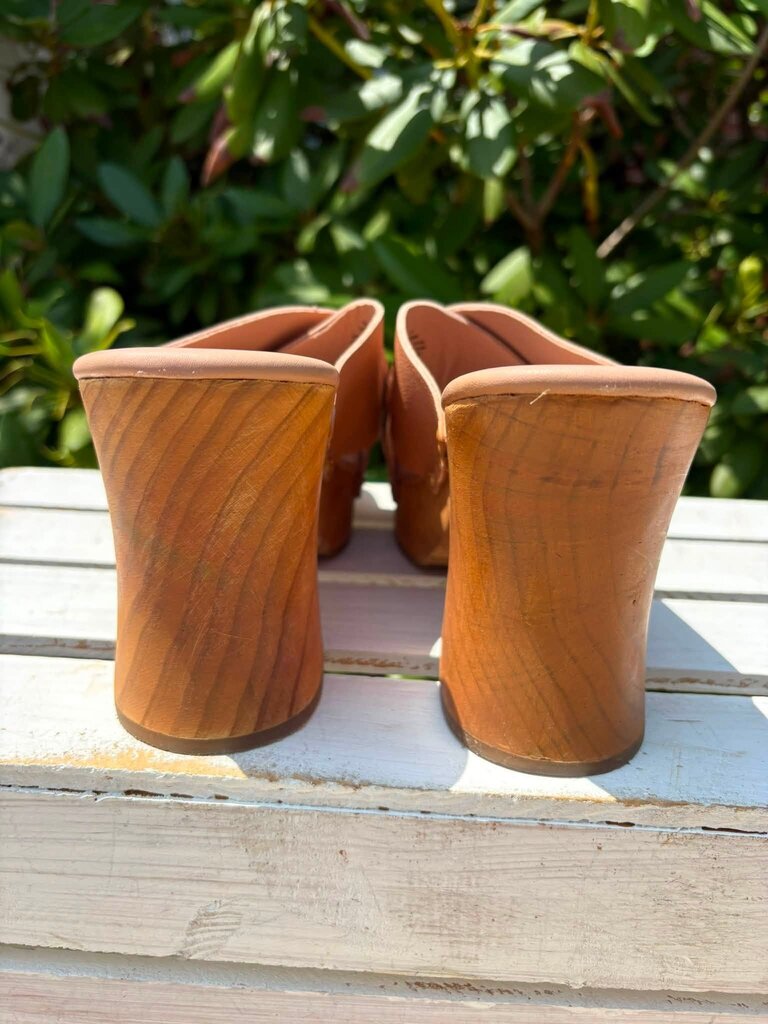 Free People Mallory Criss Cross Platform Clogs - Size 8 (Retails for $157)