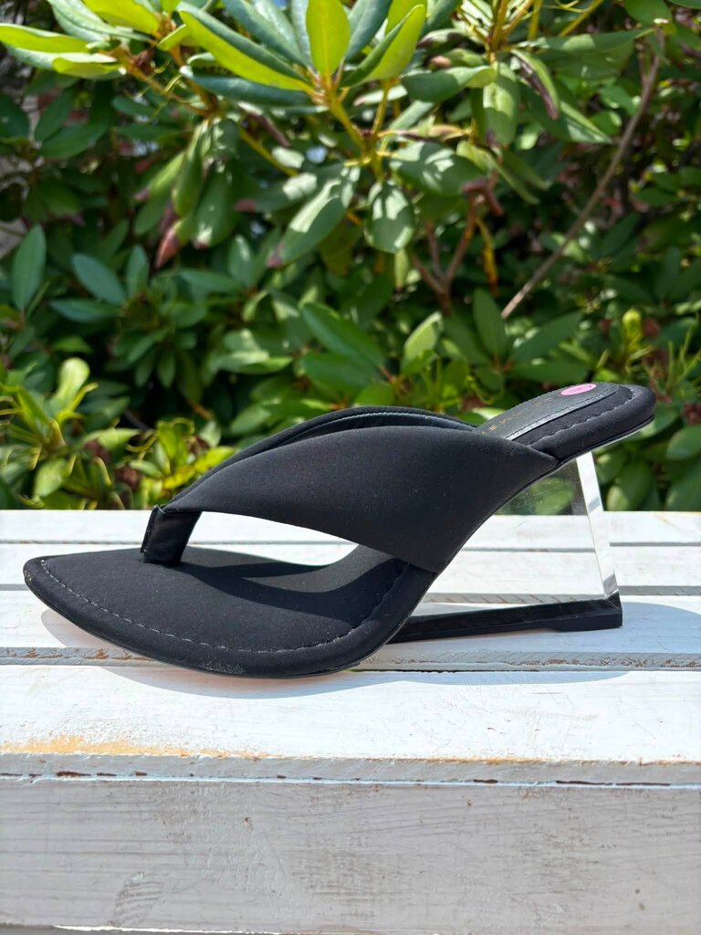 Good American Cinderella Wedge Thong Sandals - Size 9