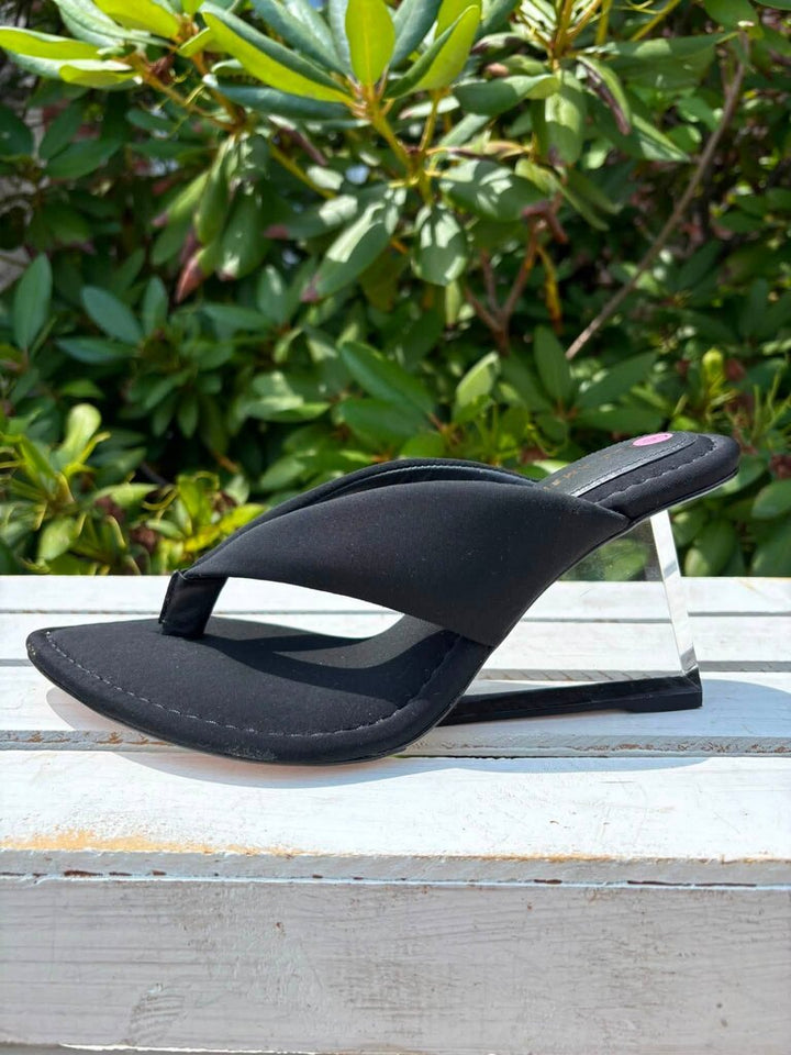 Good American Cinderella Wedge Thong Sandals - Size 9