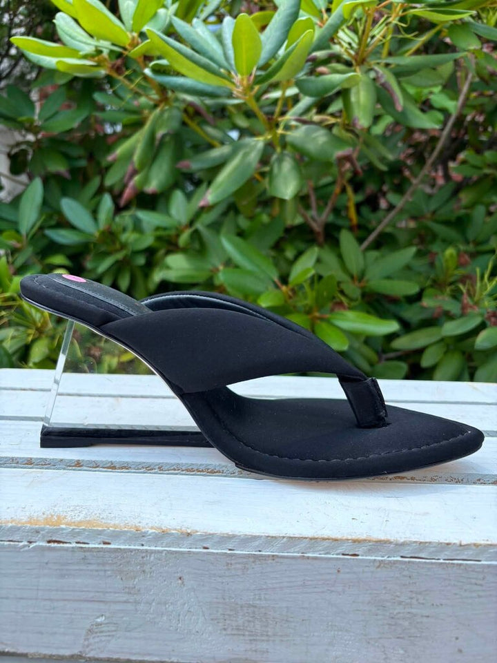 Good American Cinderella Wedge Thong Sandals - Size 9
