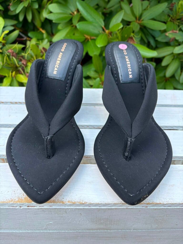 Good American Cinderella Wedge Thong Sandals - Size 9