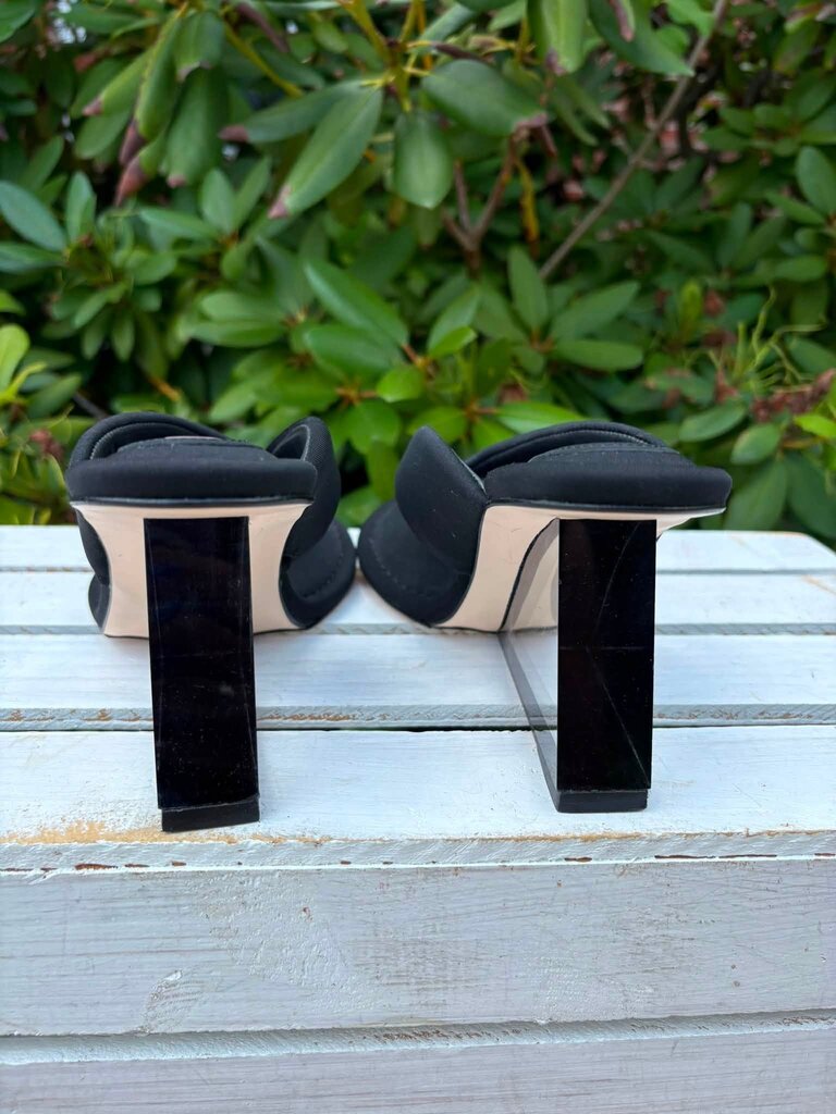 Good American Cinderella Wedge Thong Sandals - Size 9