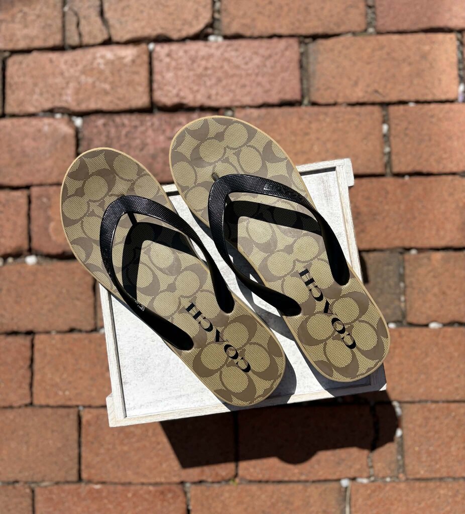 Coach Lynn Wedge Flip-Flop Sandals - Size 10