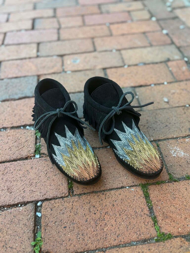 Mother X Minnetonka Super Nova Booties - Size 6