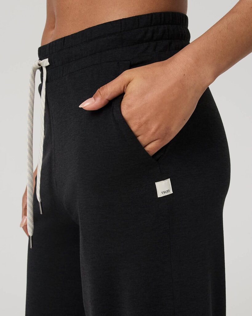 Vuori Halo Essential Wide Leg Pant - Size Small