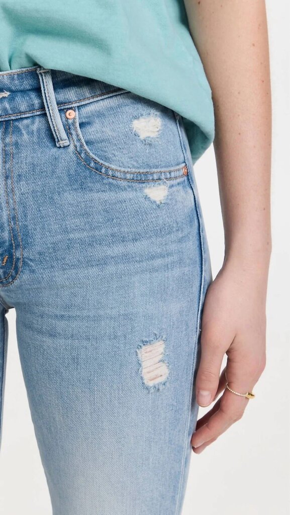 Mother Rascal Ankle Undone Hem Jeans in Vacation Temptation - Size 29 (Retails for $288)