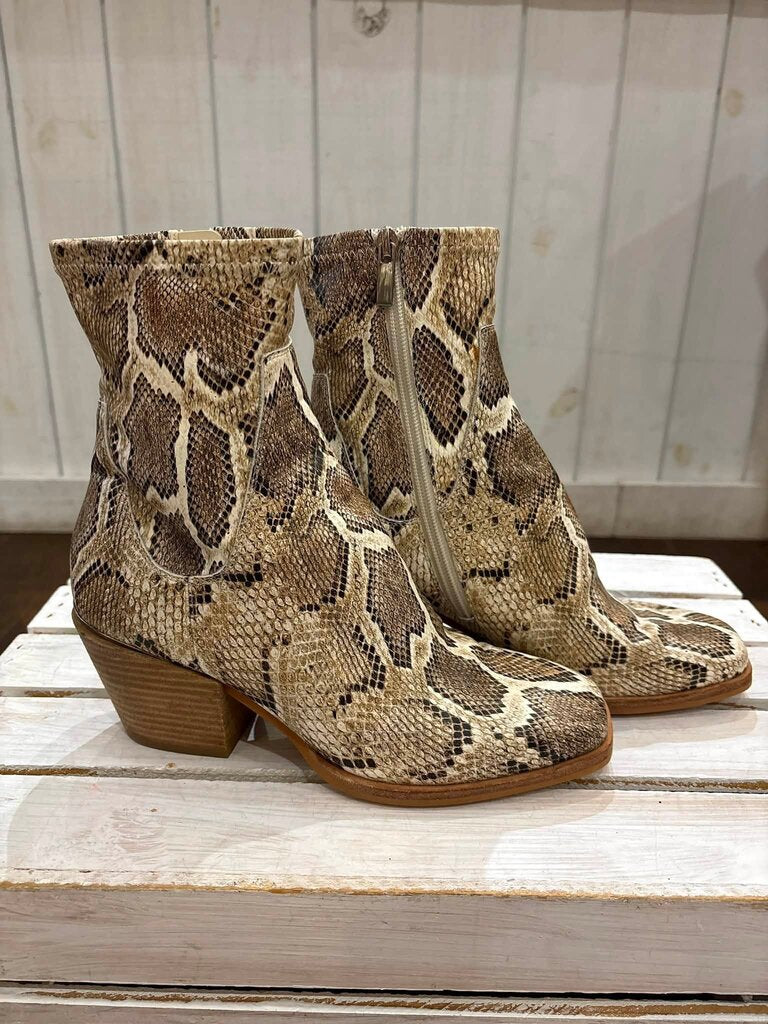 Dolce Vita Sid Square Toe Booties in Desert Snake - Size 7