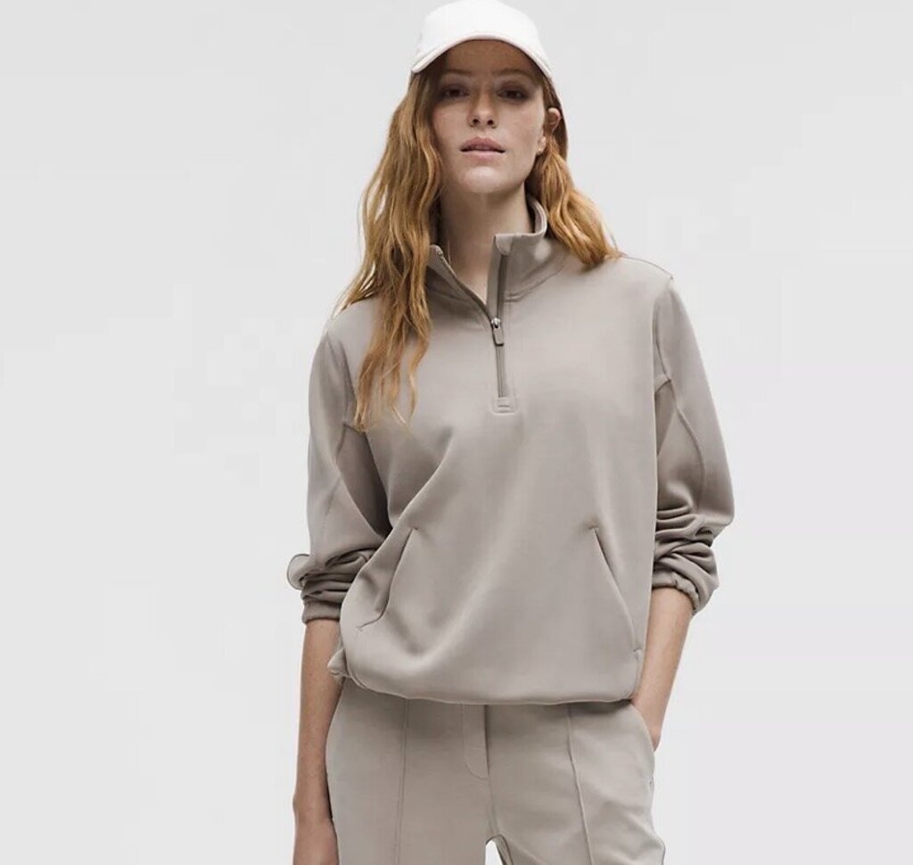 LuLulemon Brushed Softstreme Half Zip NWT - Size 8