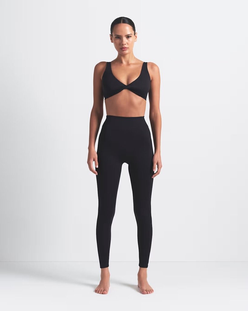 Skims High Rise Leggings In Black - Size Medium (Retails for $118)