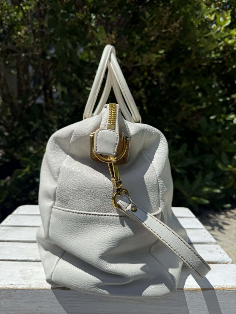 Hobo Sheila Medium Satchel