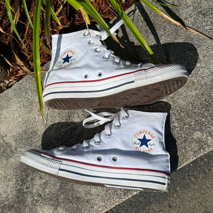 Converse Chuck Taylor All Star High Top - Size 7