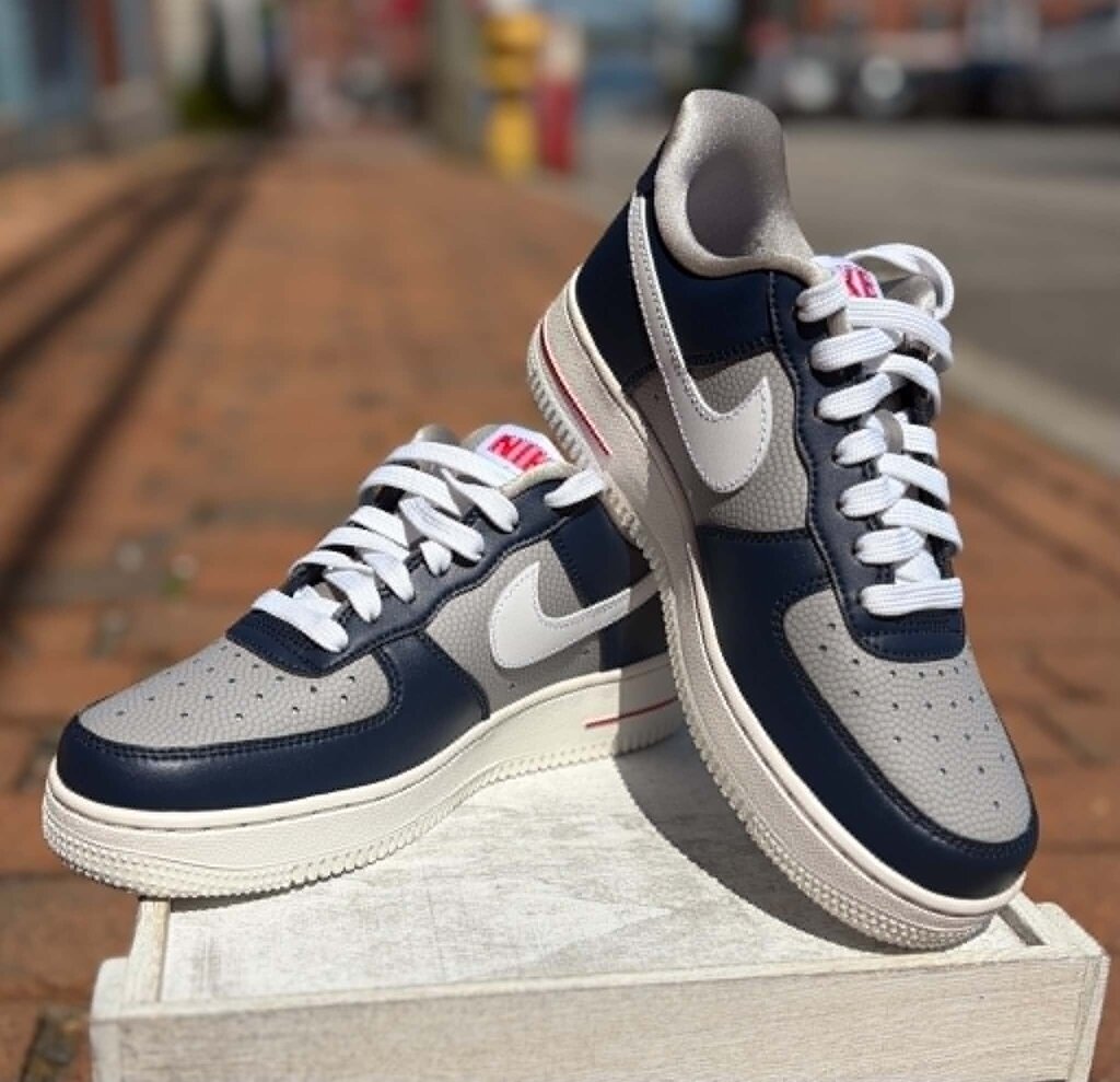 Nike Women's Air Force 1 Sneakers - Size 6