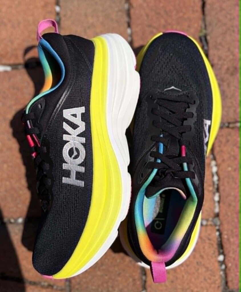 Hoka Women's Bondi 8 Sneakers - Size 6