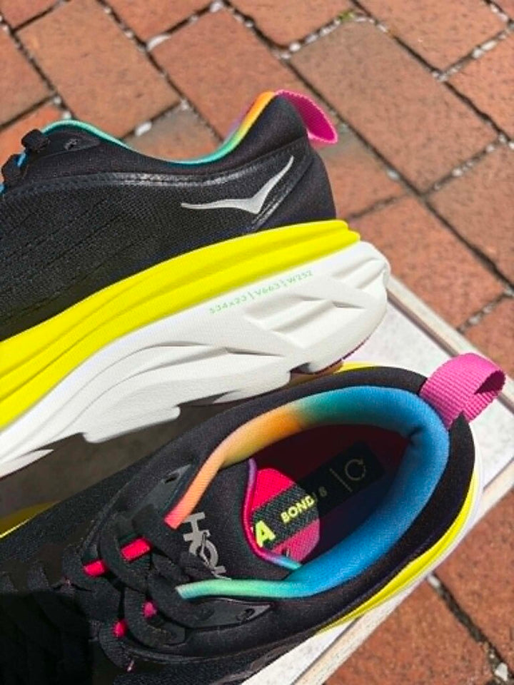 Hoka Women's Bondi 8 Sneakers - Size 6