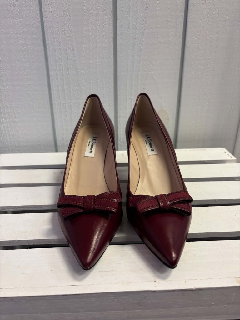 L. K. Bennett Red Pumps In Red - Size 37