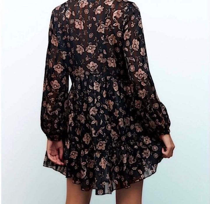 Zara NWT Floral Print Dress - Size Medium (Retails for $49)