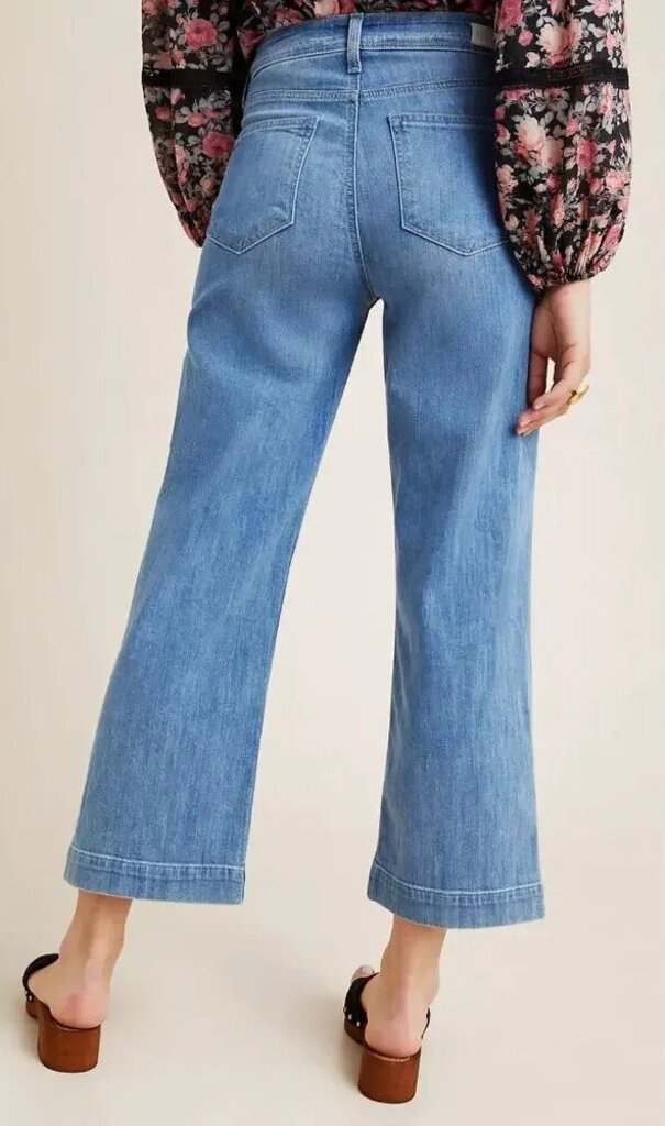 Paige Nellie Cropped Jeans in Laxi - Size 28