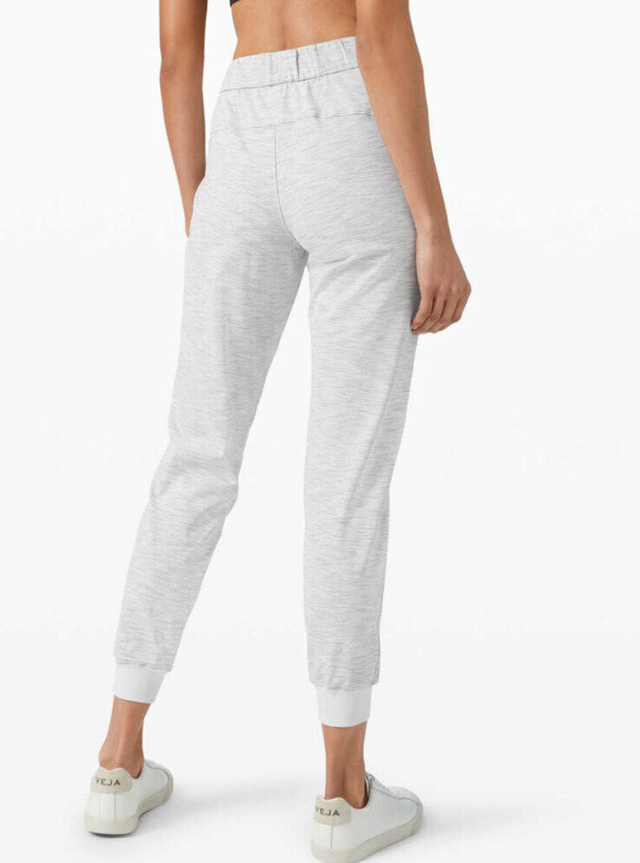 Lululemon On the Fly Jogger Pants - Size Medium (Retails for $118)