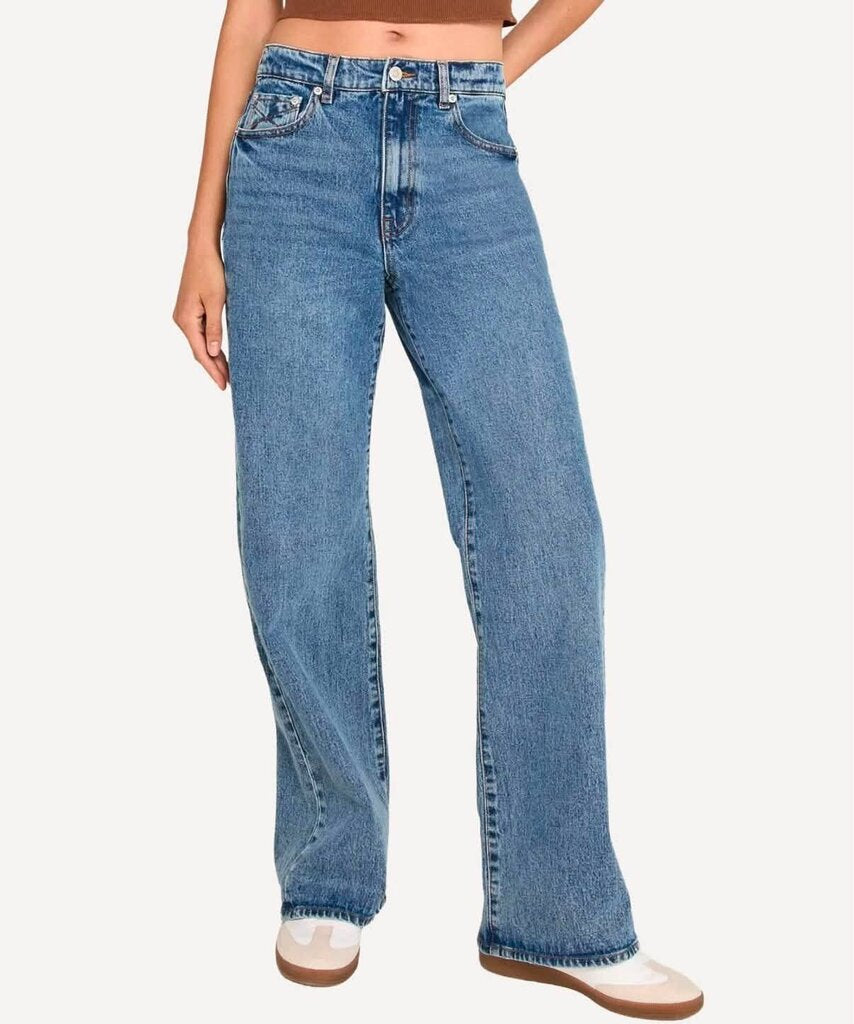 Unpublished Jolene High Waist Mom Flare Jeans In Malibu - Size 28 (Retails For $128)