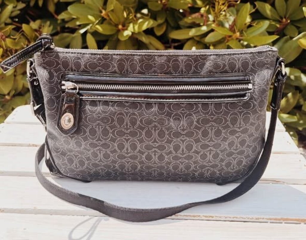Coach Poppy Crossbody