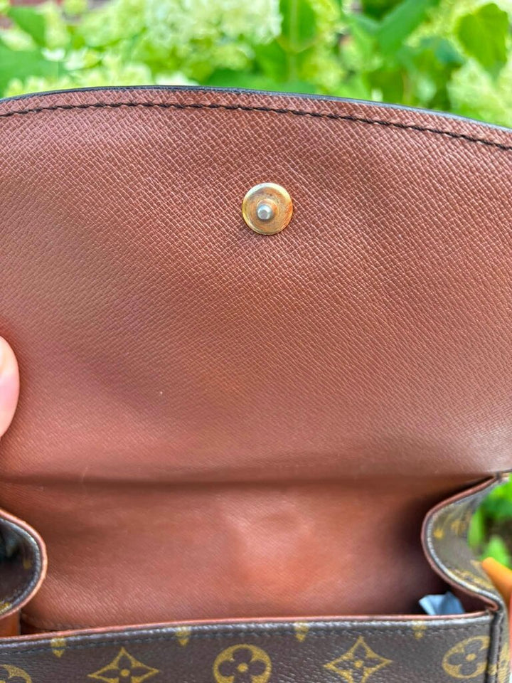 Louis Vuitton Monogram Saint Cloud