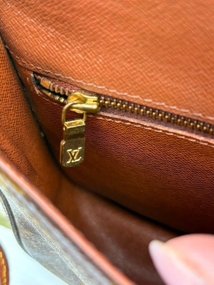 Louis Vuitton Monogram Saint Cloud